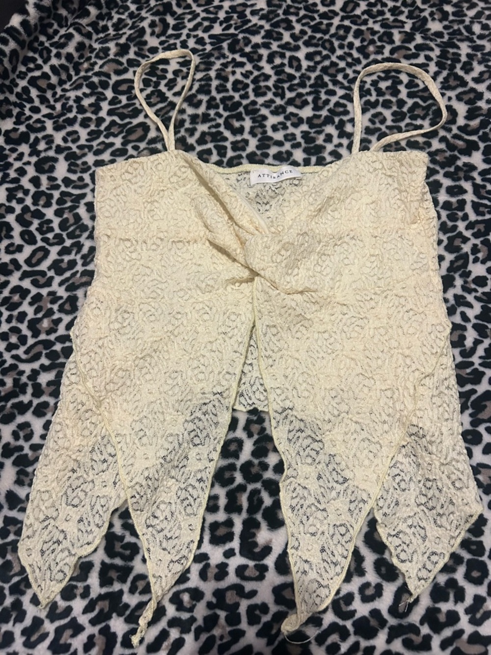 Pastel yellow lace top with open flowy front